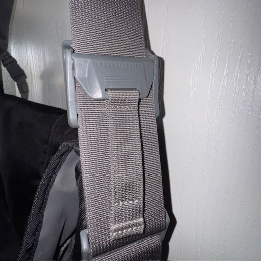 Timbuk2 San Francisco Messenger Bag - Picture 4 of 9